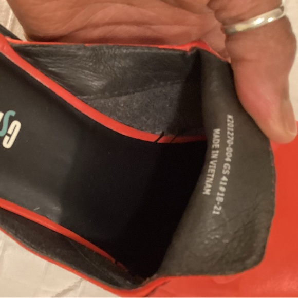 Camper Women's Red Mules - Picture 9 of 10